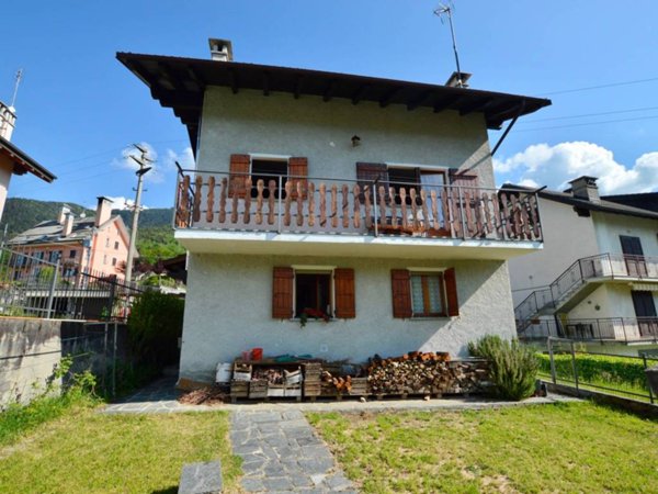 casa indipendente in vendita a Craveggia in zona Vocogno