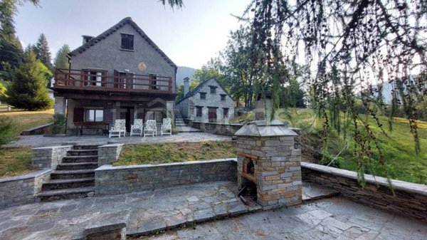 casa indipendente in vendita a Craveggia in zona Vocogno