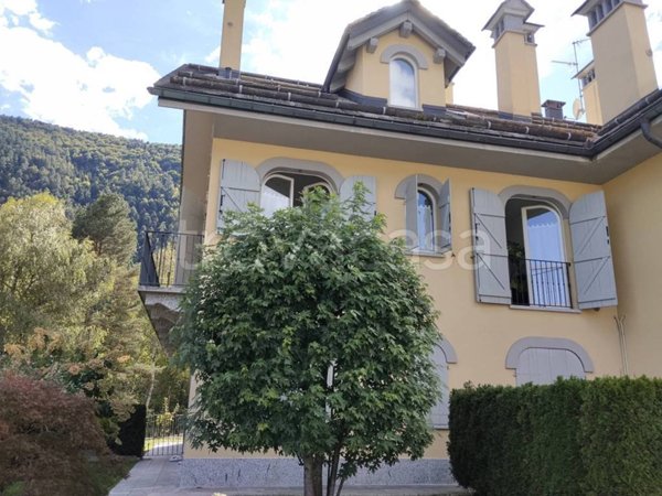 appartamento in vendita a Craveggia in zona Prestinone