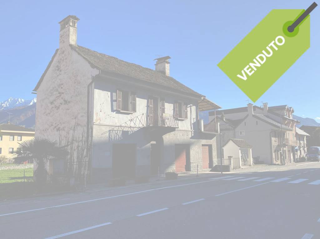 casa indipendente in vendita a Crevoladossola in zona Preglia