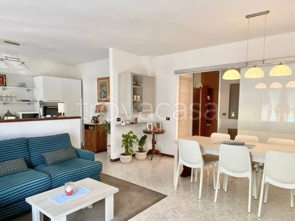 appartamento in vendita a Crevoladossola in zona Preglia