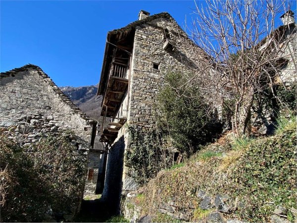 quadrivano in vendita a Crevoladossola