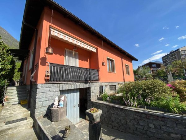 casa indipendente in vendita a Crevoladossola in zona Preglia