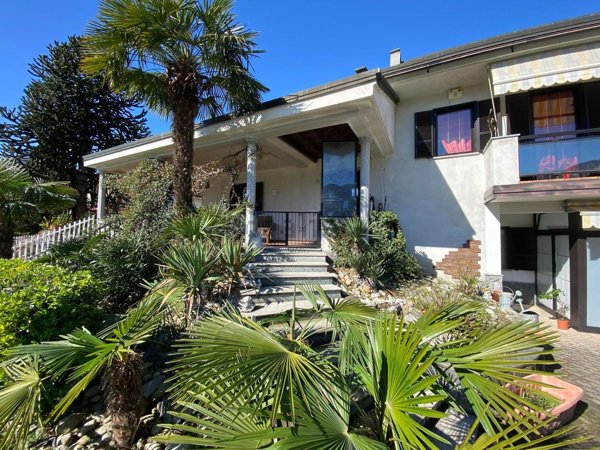 casa indipendente in vendita a Crevoladossola in zona Preglia