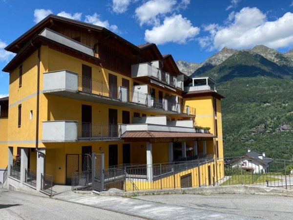 appartamento in vendita a Crodo in zona Mozzio