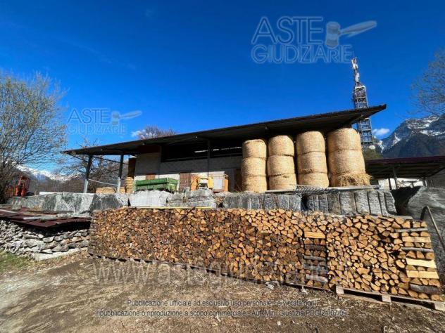 terreno edificabile in vendita a Crodo in zona Cravegna