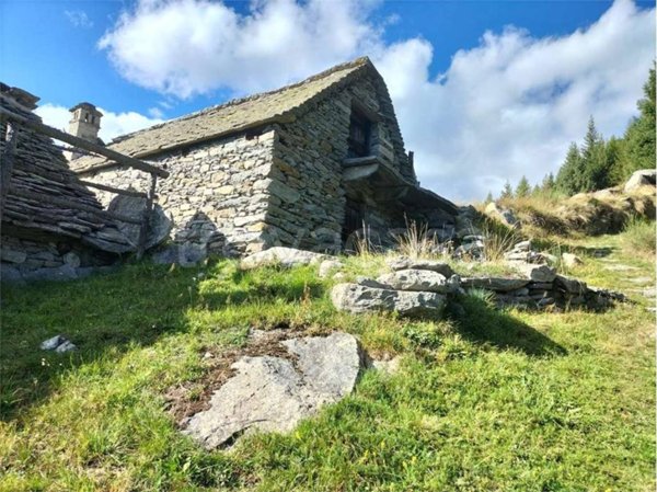 appartamento in vendita a Crodo