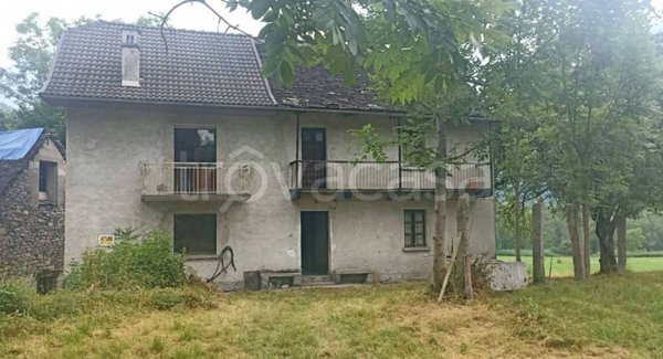 casa indipendente in vendita a Crodo