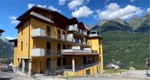 appartamento in vendita a Crodo in zona Cravegna
