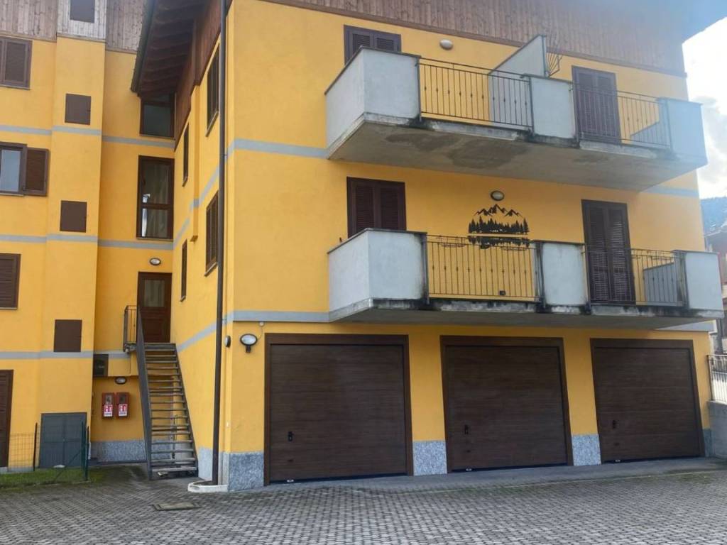 appartamento in vendita a Crodo in zona Cravegna