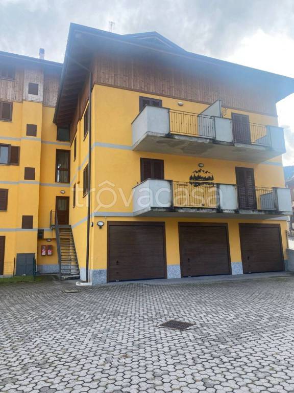 appartamento in vendita a Crodo in zona Cravegna