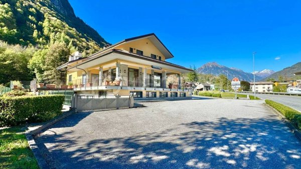 negozio in vendita a Crodo in zona Molinetto