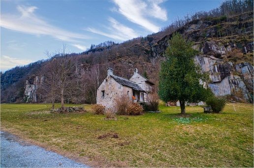 casale in vendita a Crodo