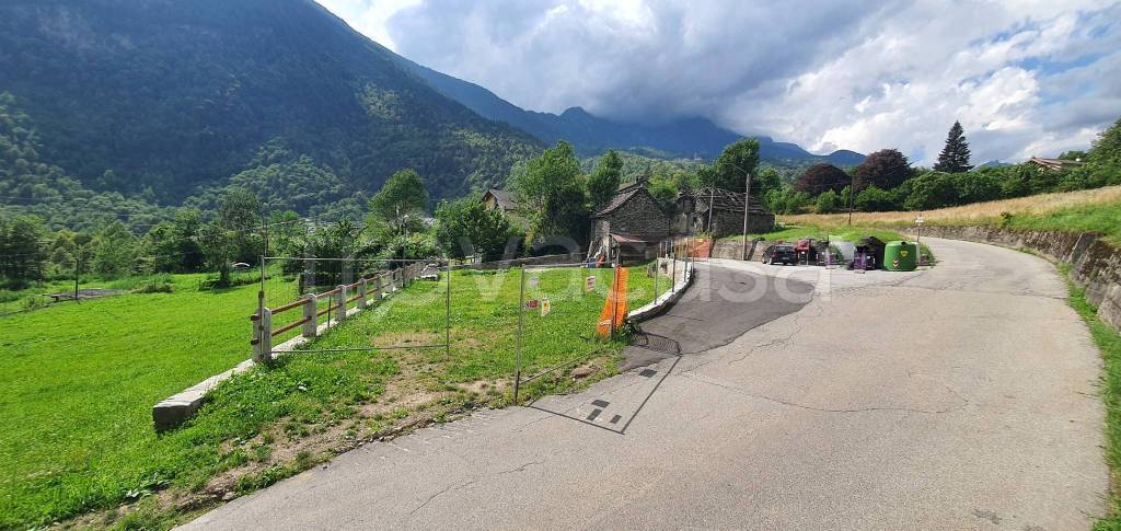 appartamento in vendita a Crodo in zona Viceno