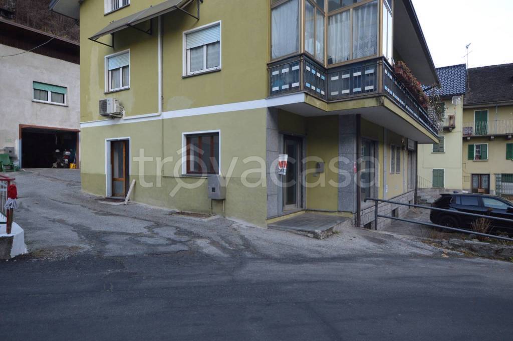 negozio in vendita a Crodo