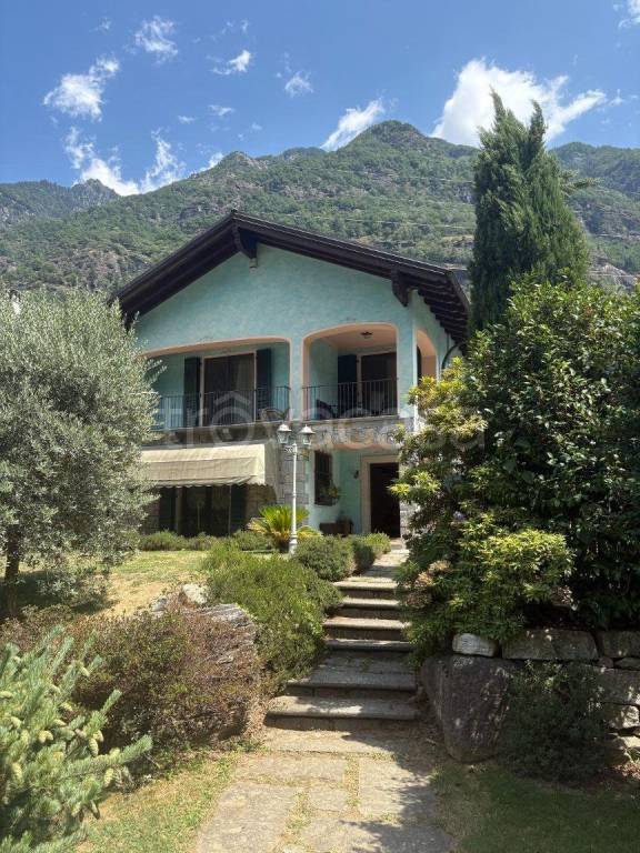 casa indipendente in vendita a Crodo in zona Molinetto