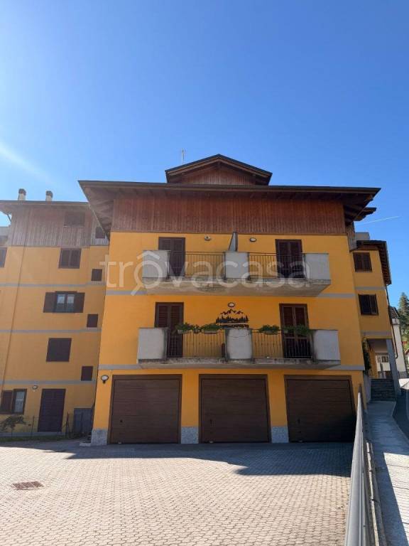 appartamento in vendita a Crodo in zona Cravegna