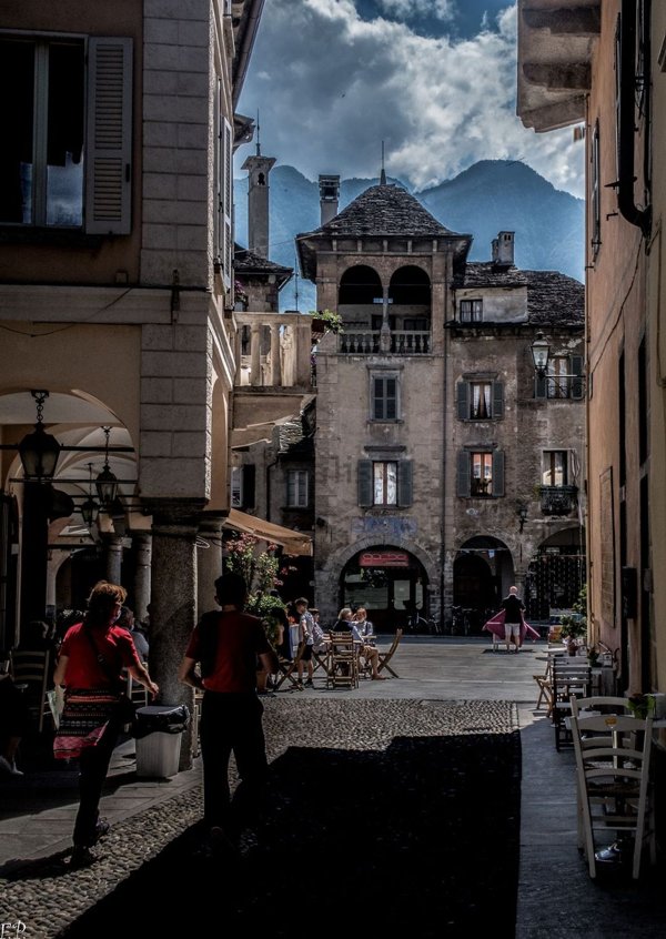 negozio in vendita a Domodossola in zona Corte