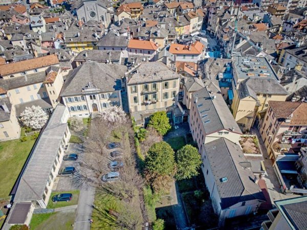 intera palazzina in vendita a Domodossola