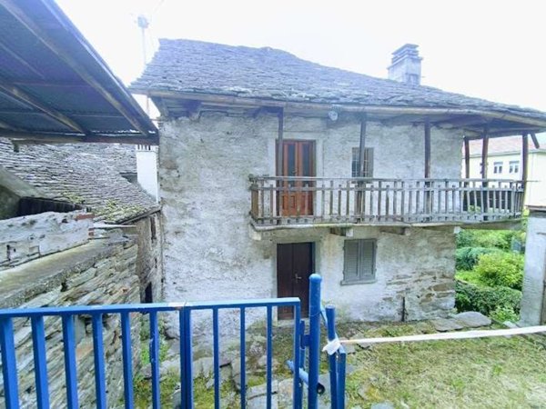 casa indipendente in vendita a Domodossola