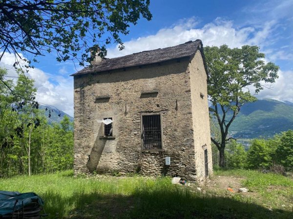 casa indipendente in vendita a Domodossola