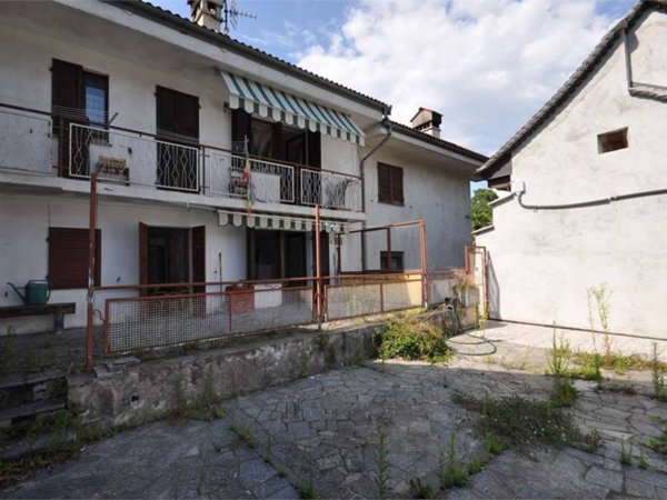 appartamento in vendita a Domodossola in zona Calvario