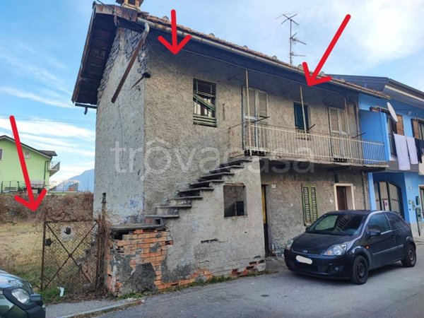 casa indipendente in vendita a Domodossola