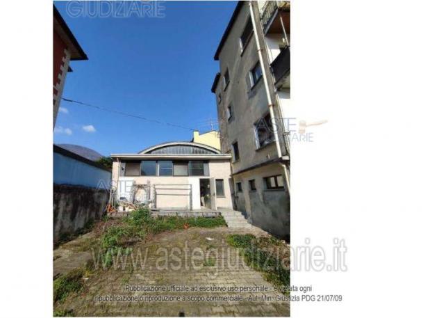 negozio in vendita a Domodossola