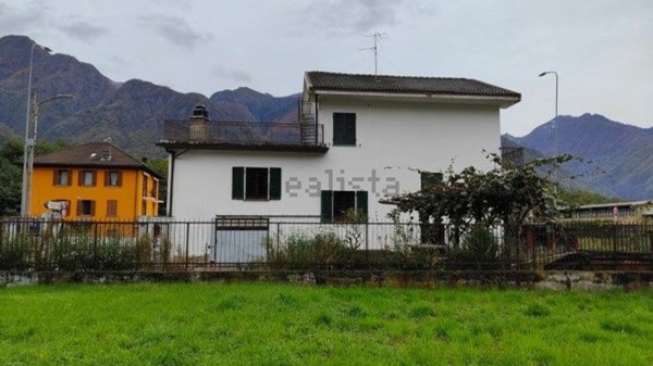 casa indipendente in vendita a Domodossola