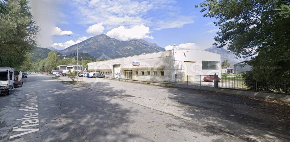 appartamento in vendita a Domodossola in zona Corte
