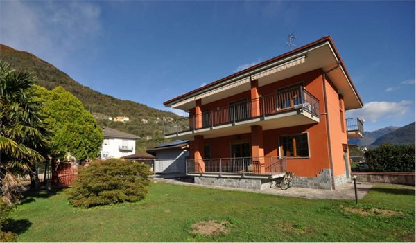 appartamento in vendita a Domodossola in zona Corte