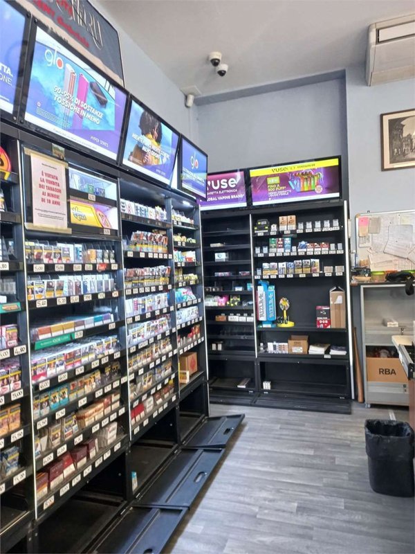 negozio in vendita a Domodossola