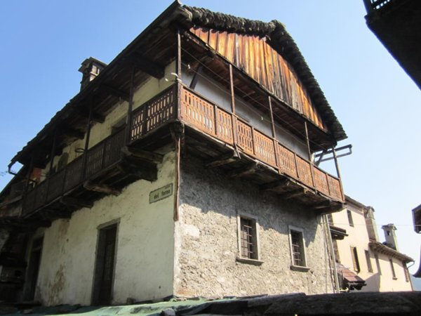 casa indipendente in vendita a Domodossola
