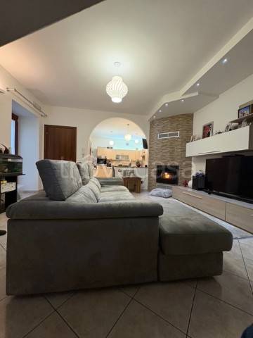 appartamento in vendita a Domodossola in zona Corte