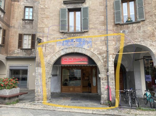 negozio in vendita a Domodossola in zona Corte