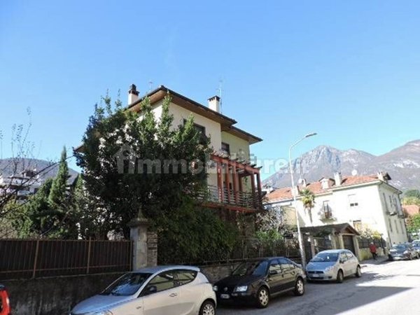 casa indipendente in vendita a Domodossola in zona Calvario