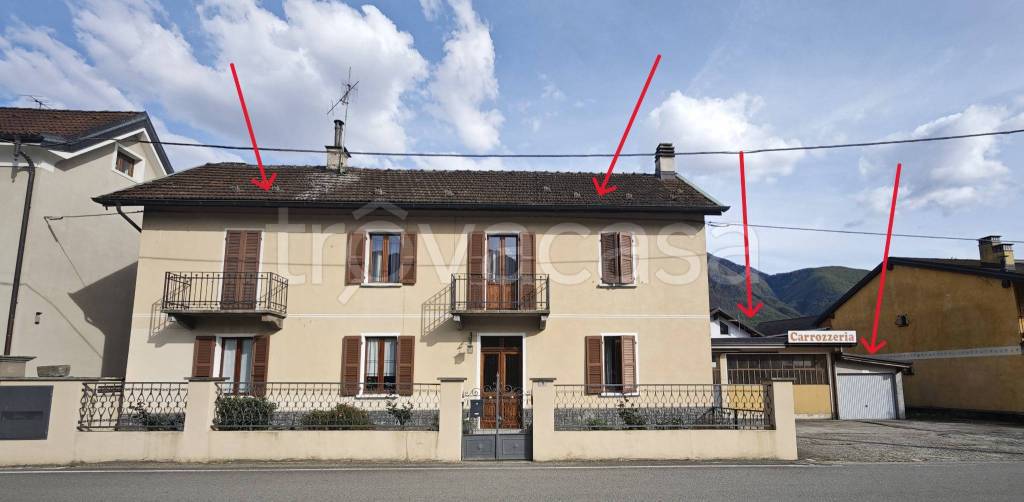 casa indipendente in vendita a Domodossola in zona Vagna