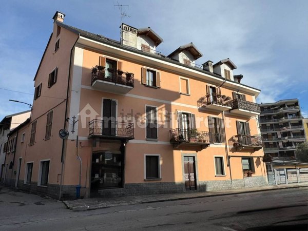 appartamento in vendita a Domodossola in zona Calvario