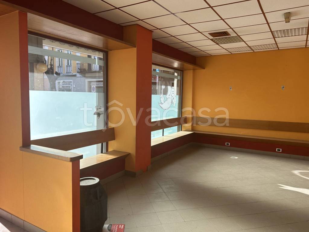 locale di sgombero in vendita a Domodossola in zona Calvario