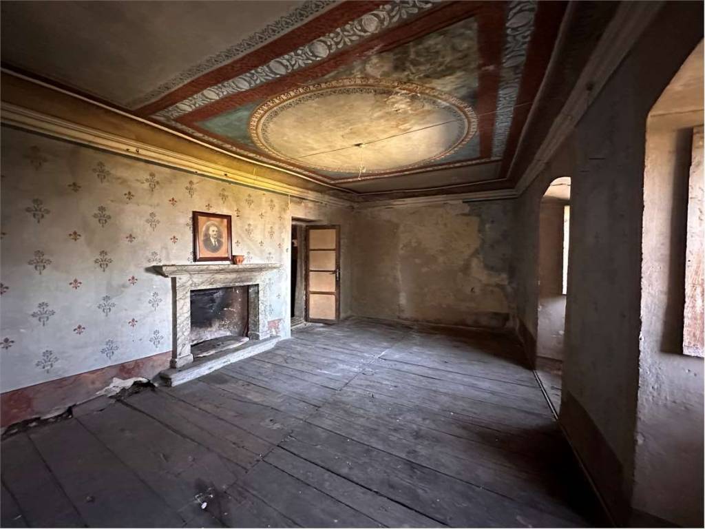 casa indipendente in vendita a Domodossola in zona Vagna