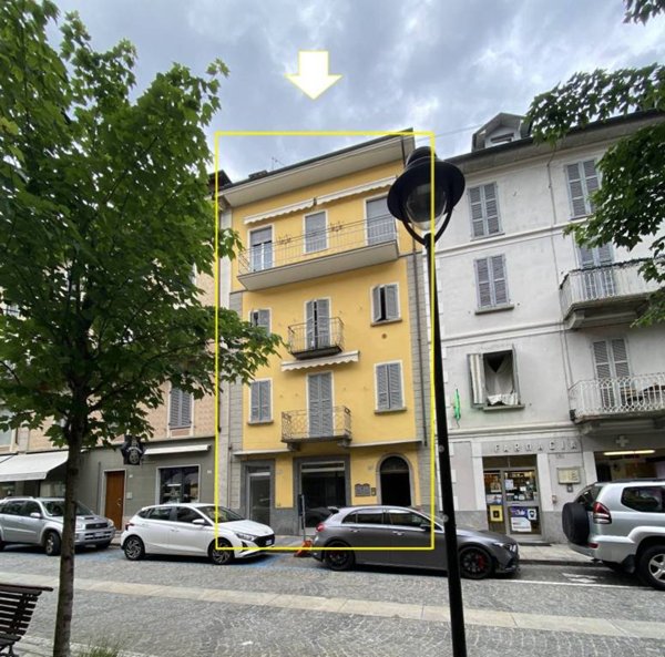 casa indipendente in vendita a Domodossola in zona Calvario
