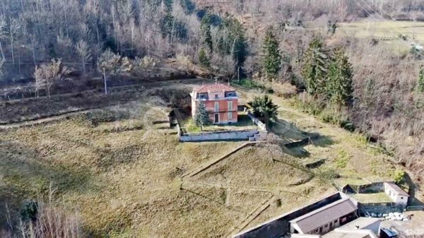 casa indipendente in vendita a Domodossola