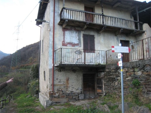 casa indipendente in vendita a Domodossola in zona Vagna