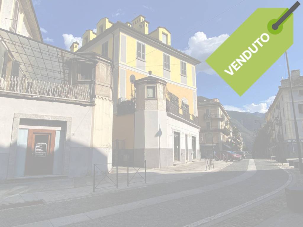 appartamento in vendita a Domodossola in zona Calvario