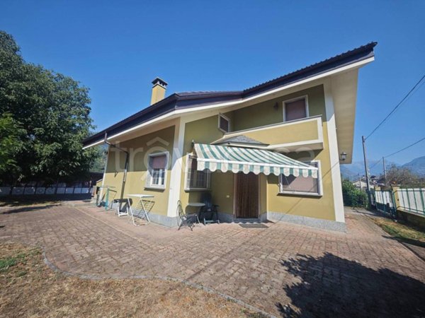 casa indipendente in vendita a Domodossola in zona Vagna