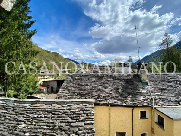 casa indipendente in vendita a Druogno