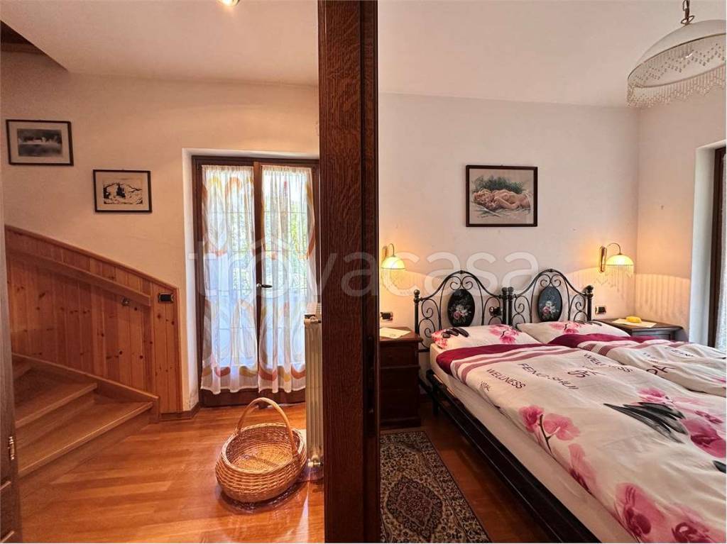 casa indipendente in vendita a Druogno in zona Coimo