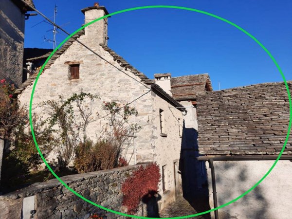 casa indipendente in vendita a Druogno