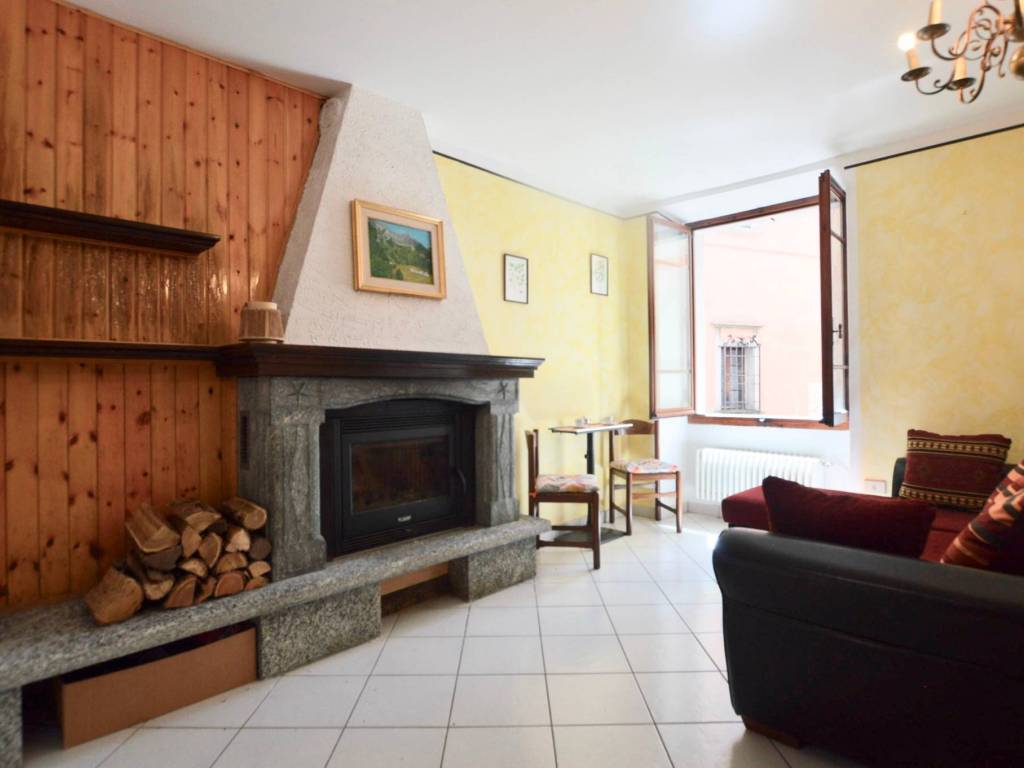 casa indipendente in vendita a Druogno