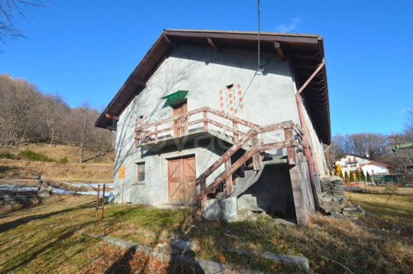 casa indipendente in vendita a Druogno